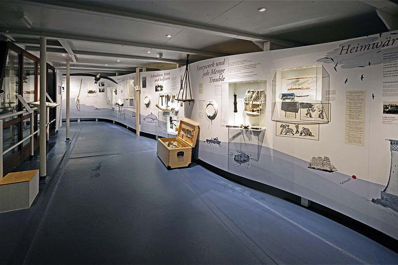 Umgestaltung der Ausstellungsräume an Bord